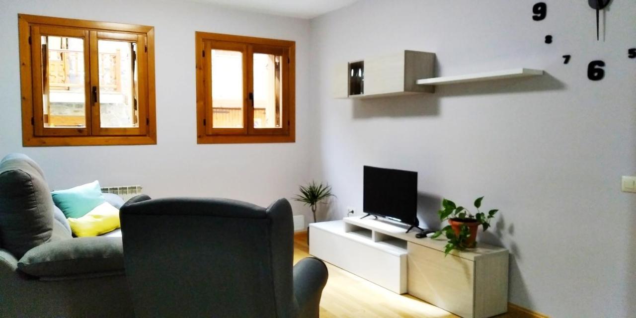 Apartamentos Tuara 카스테혼데소스 외부 사진